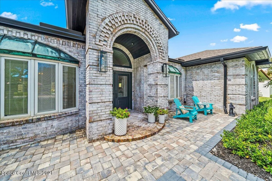 Photo of 629 Hummingbird Drive