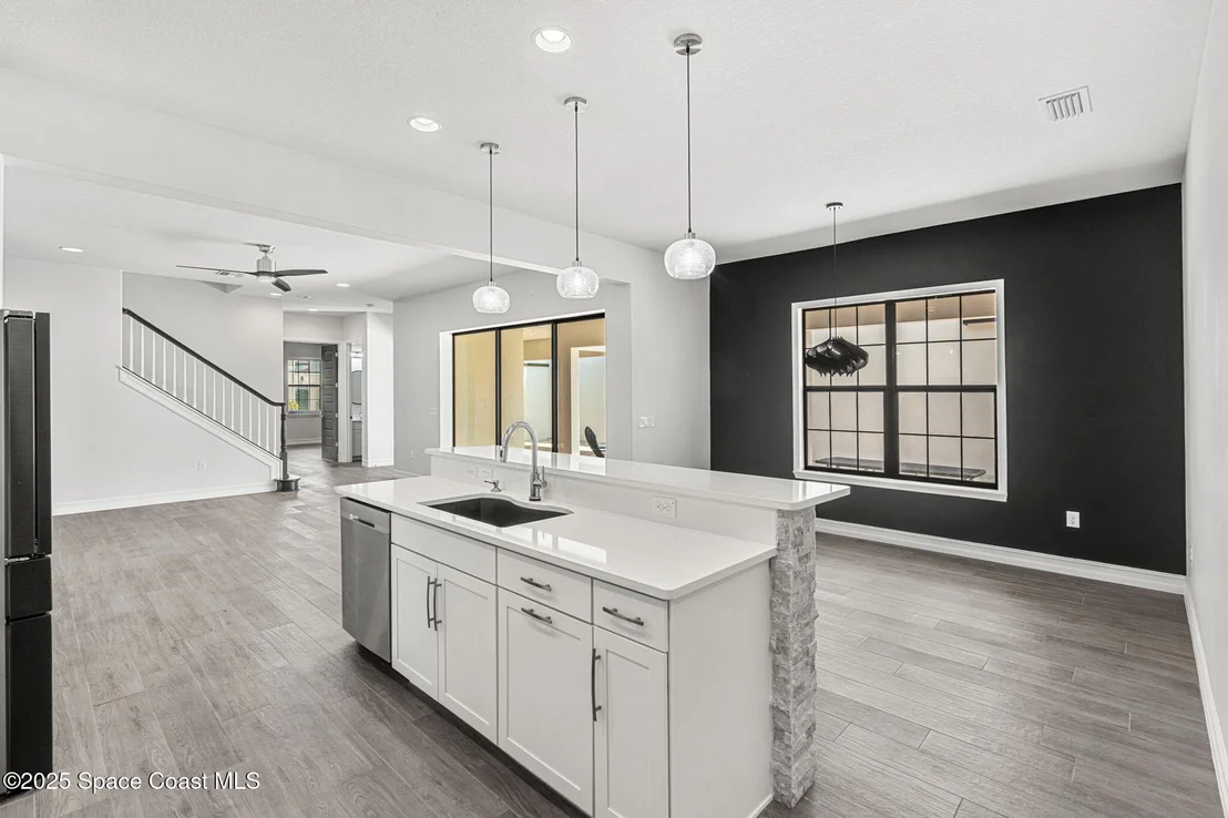 Photo of 2372 Pravny Lane