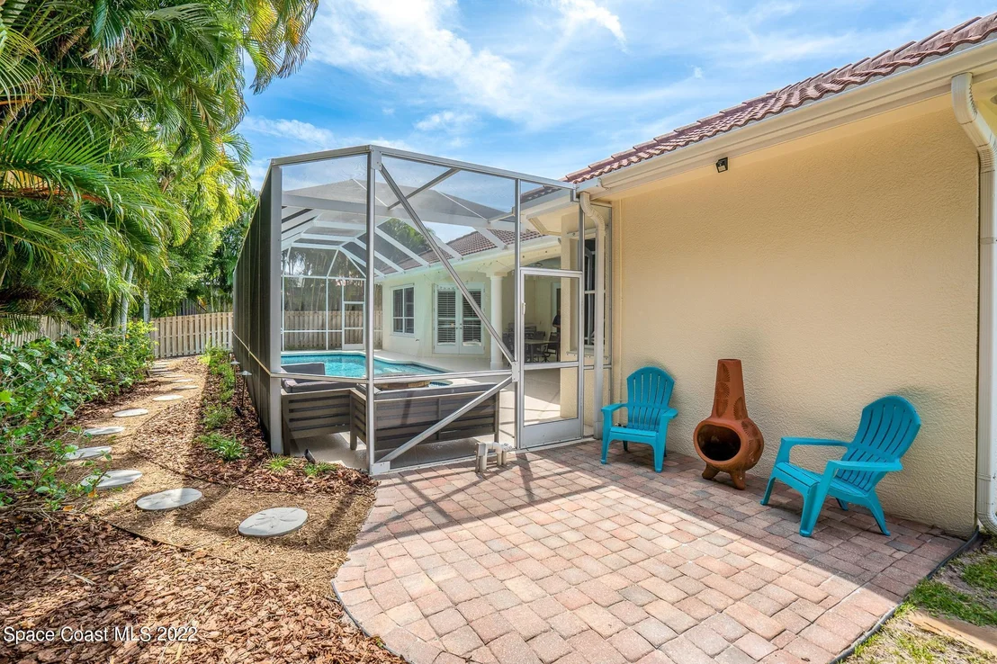 Photo of 356 Southampton Drive