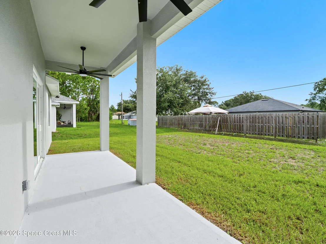 Photo of 2725 Fields Avenue SE