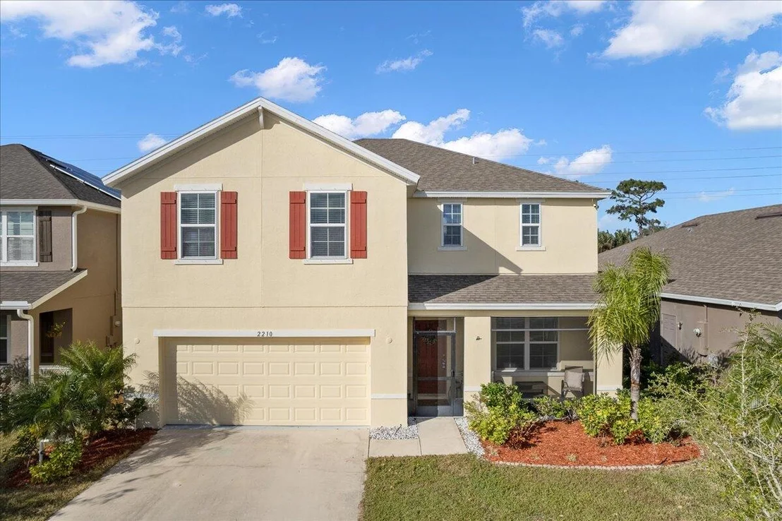 Photo of 2210 Mccormack