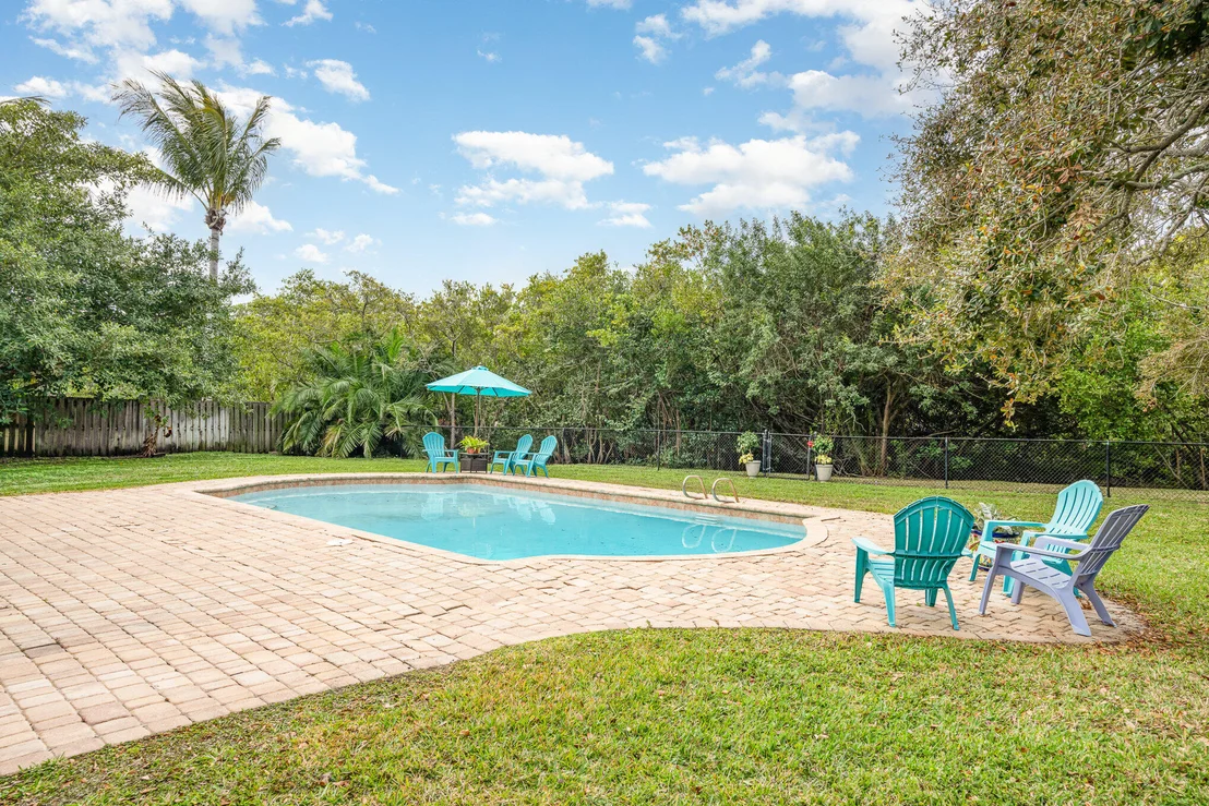 Photo of 68 W Bay Drive
