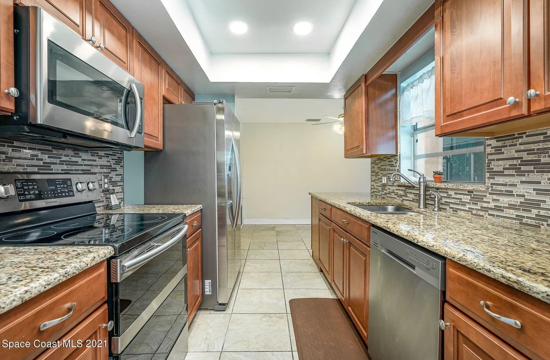 Photo of 1024 Sycamore Drive