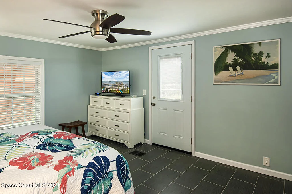 Photo of 856 Waterway Dr Drive