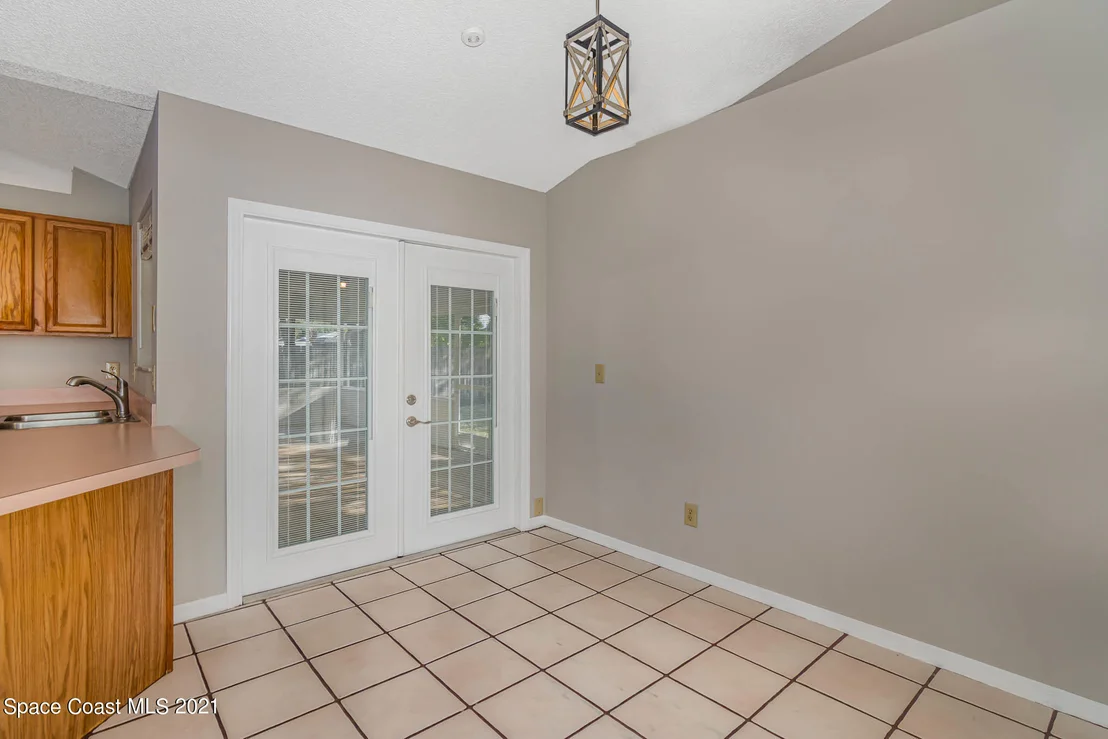 Photo of 817 Emerald Way