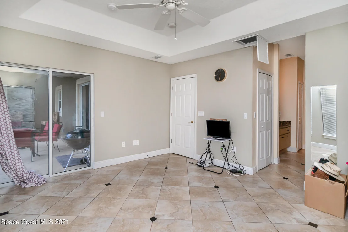 Photo of 2246 Warwick Road