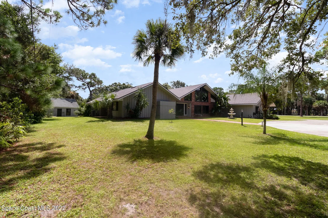 Photo of 2187 Turtle Mound Road