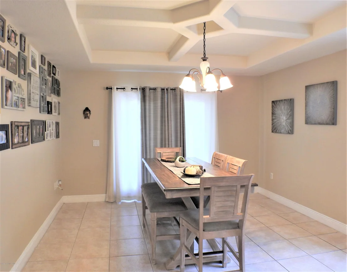Photo of 3979 Rolling Hill Drive