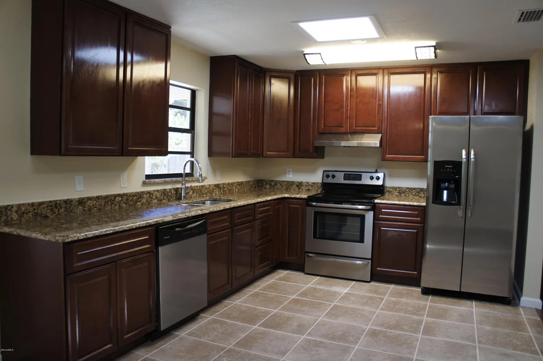 Photo of 2392 Lorna Drive