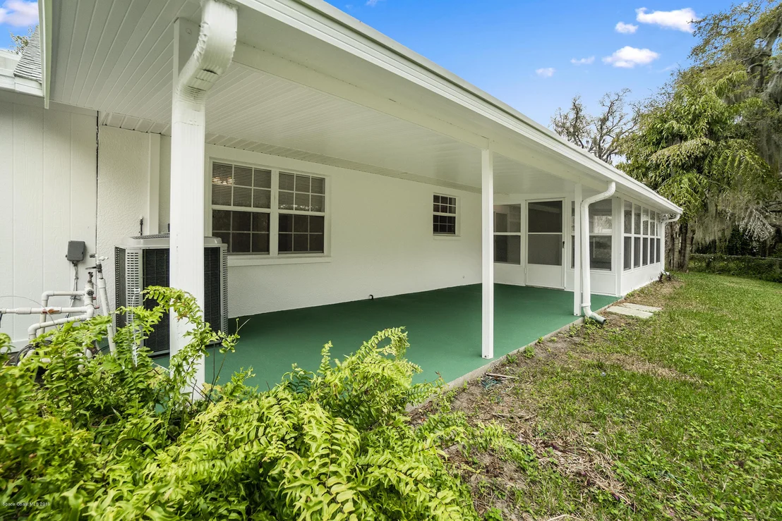 Photo of 720 Central Boulevard