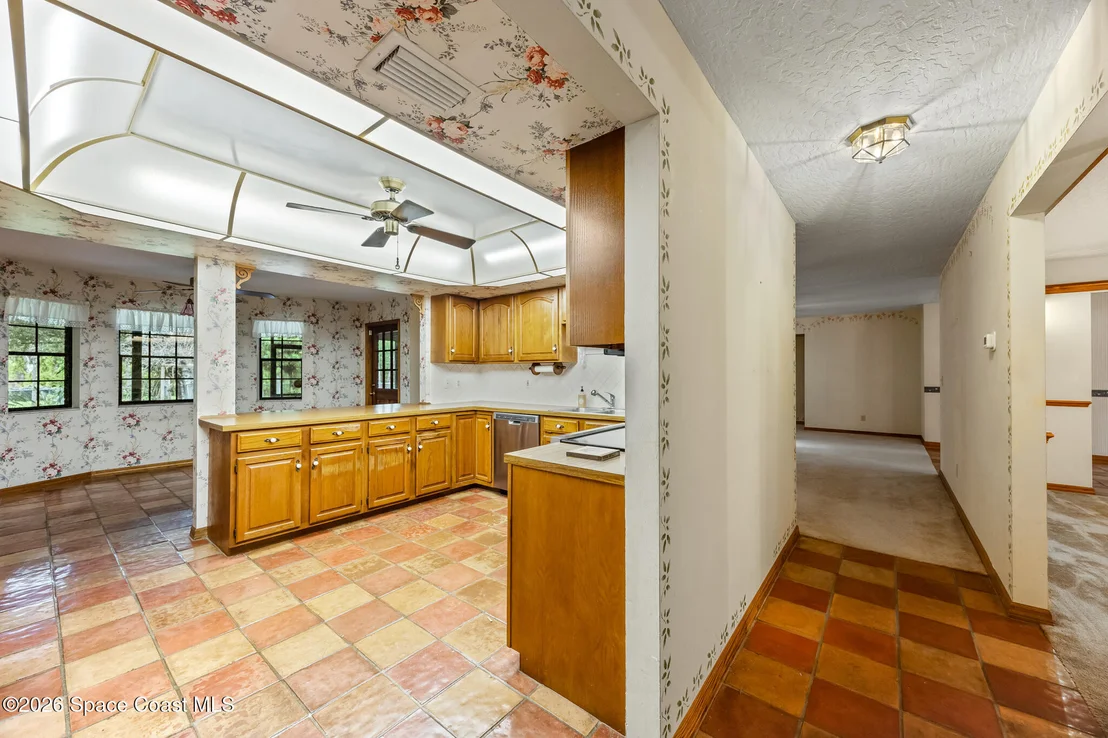 Photo of 3880 Ponderosa Road