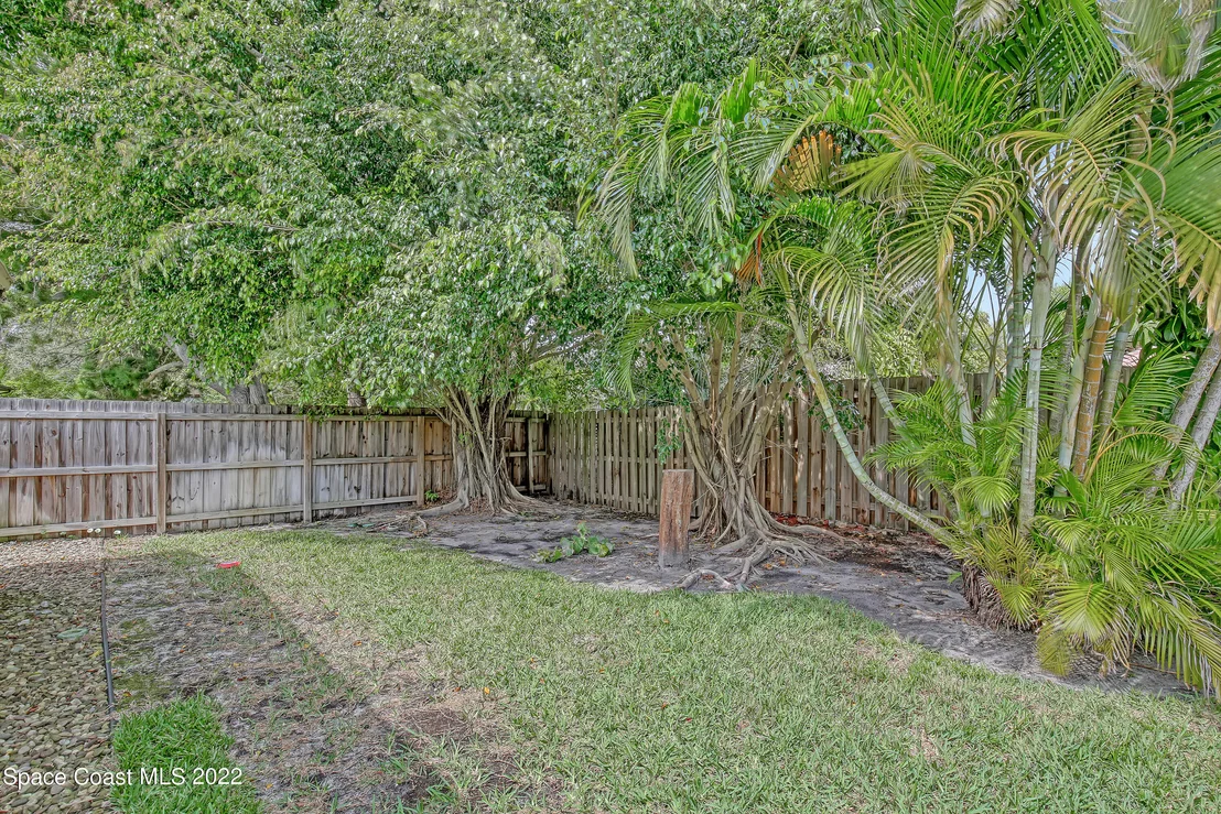 Photo of 400 Mosswood Boulevard