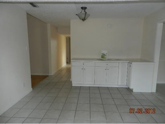 Photo of 1399 NE Knecht