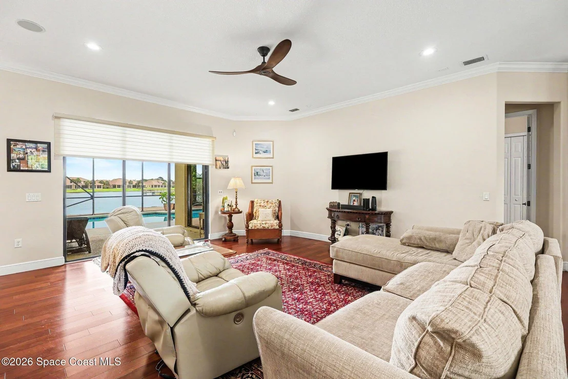 Photo of 1502 Tralee Bay Avenue