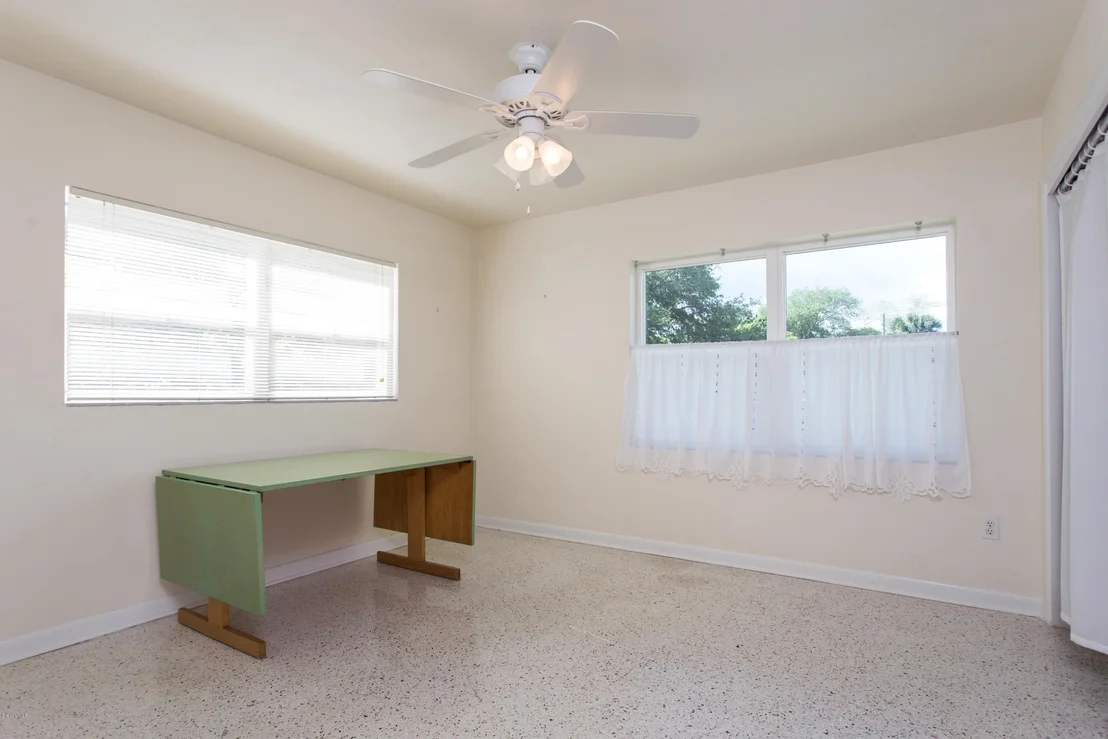 Photo of 306 Bunker Street