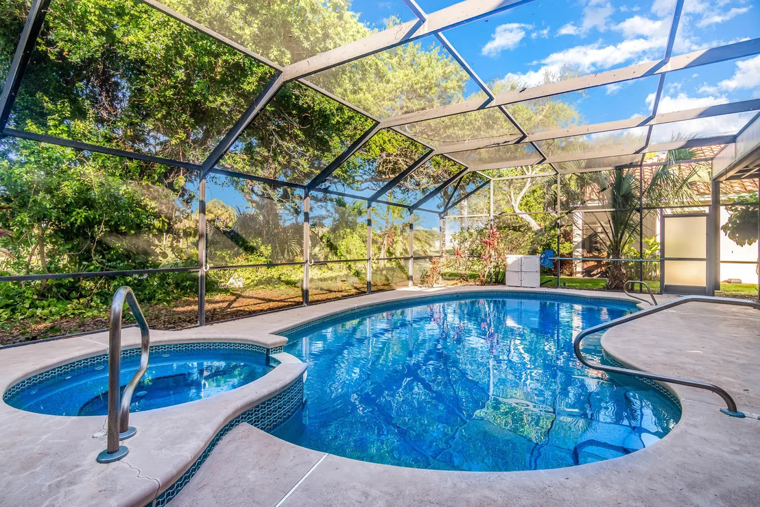Photo of 385 Hammock Shore Drive