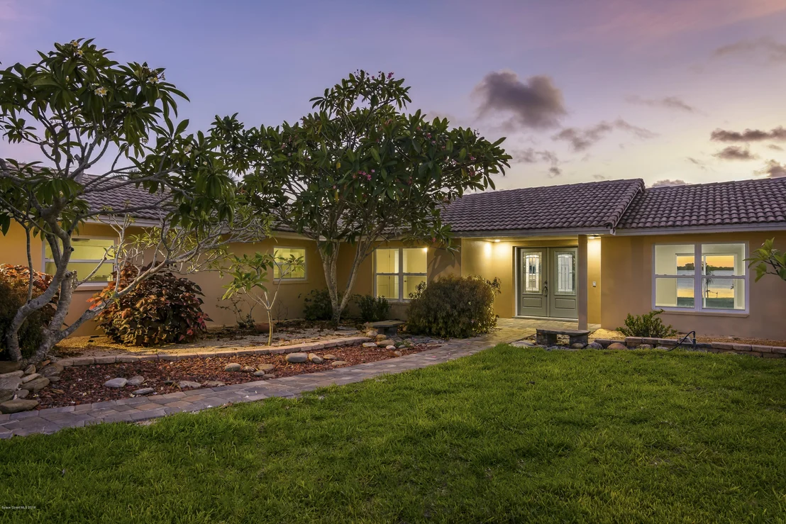 Photo of 309 Sand Pine Road