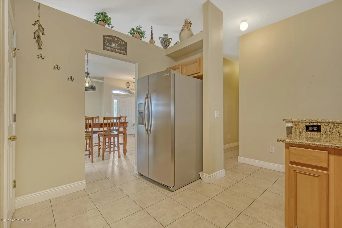 Photo of 2371 Bridgeport Circle