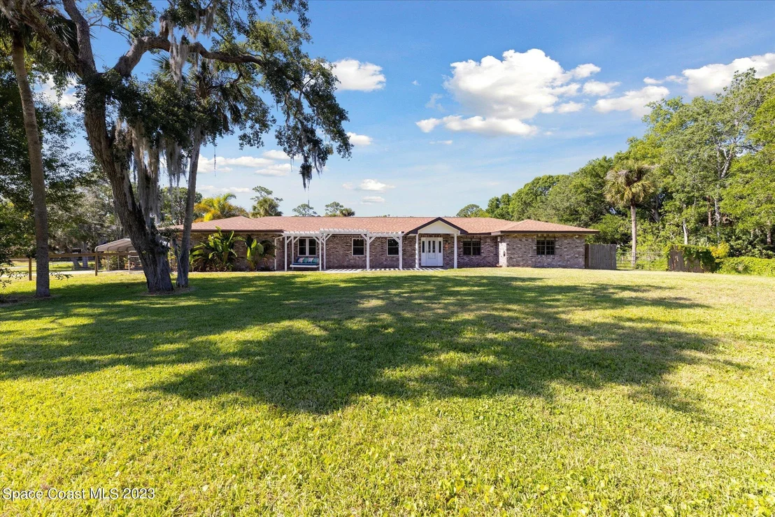 Photo of 4300 Deerwood Trail