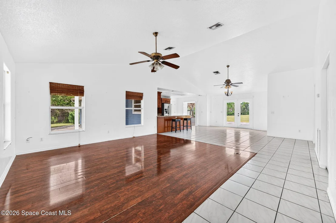 Photo of 2630 Waring Lane