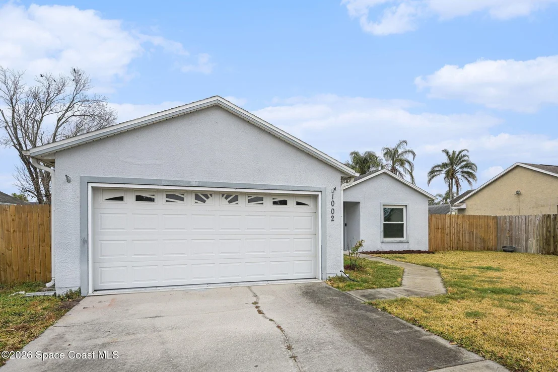 Photo of 1002 Jacaranda Circle