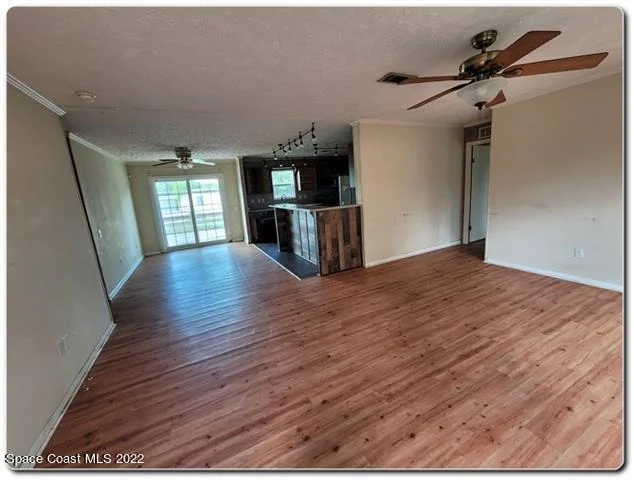 Photo of 3342 Barton Street