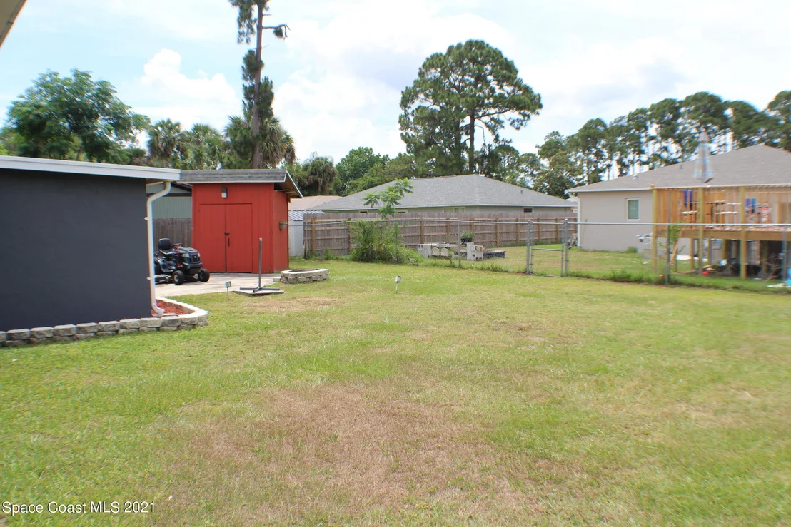 Photo of 5155 Mayflower Street