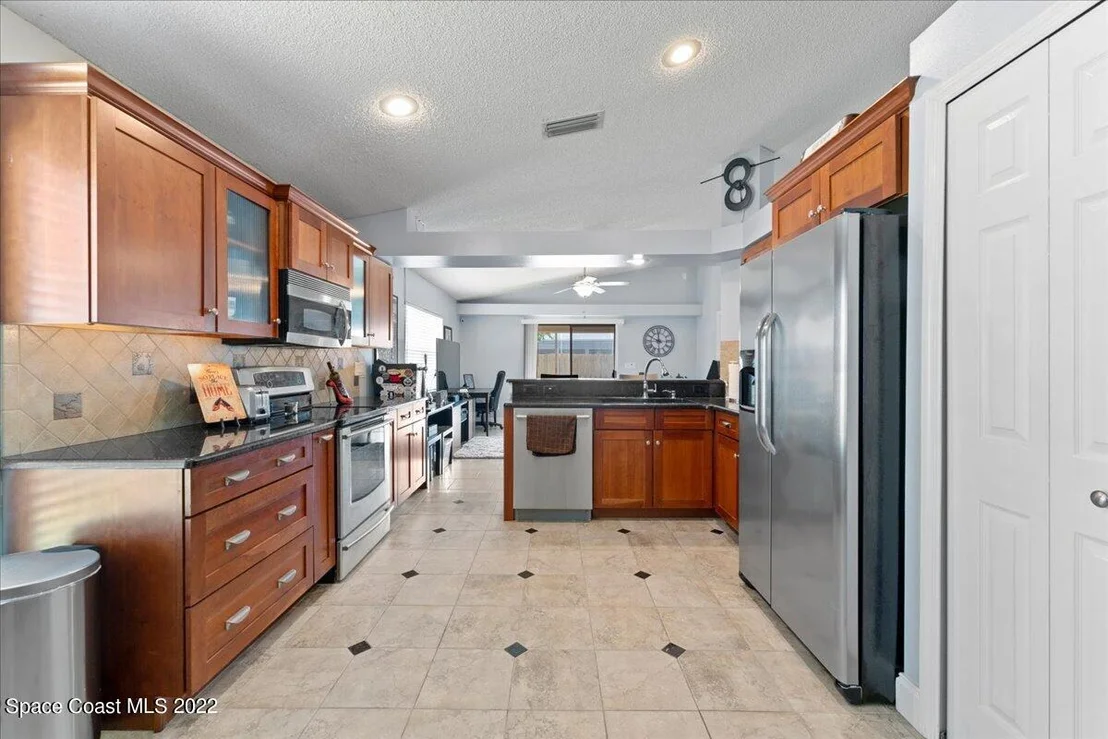 Photo of 8030 Bracken Lane