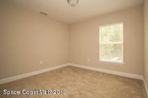 Photo of 831 Mandarin Drive NE