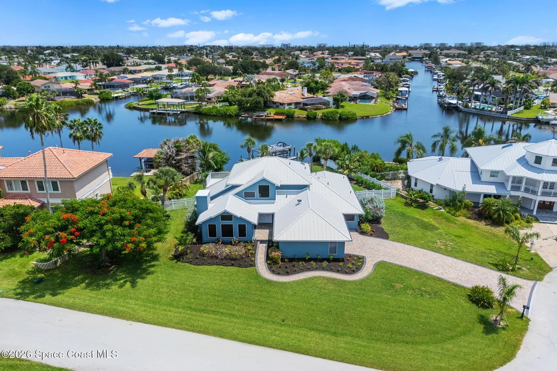 Photo of 100 Lanternback Island Drive