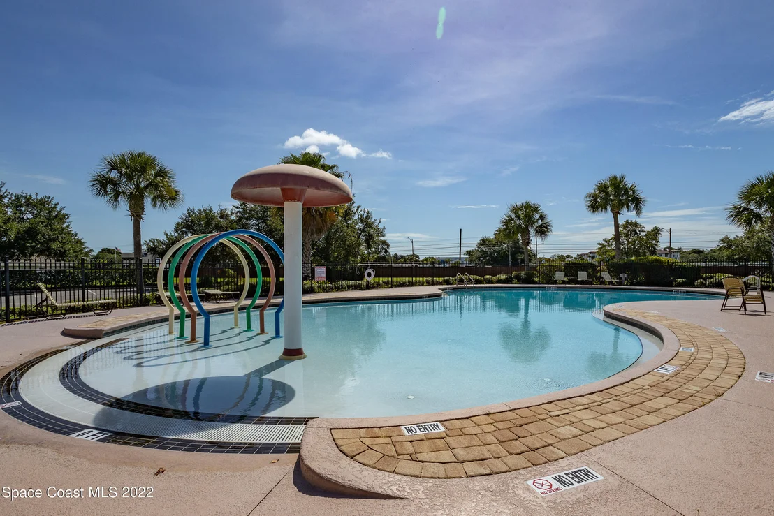 Photo of 2400 Bridgeport Circle
