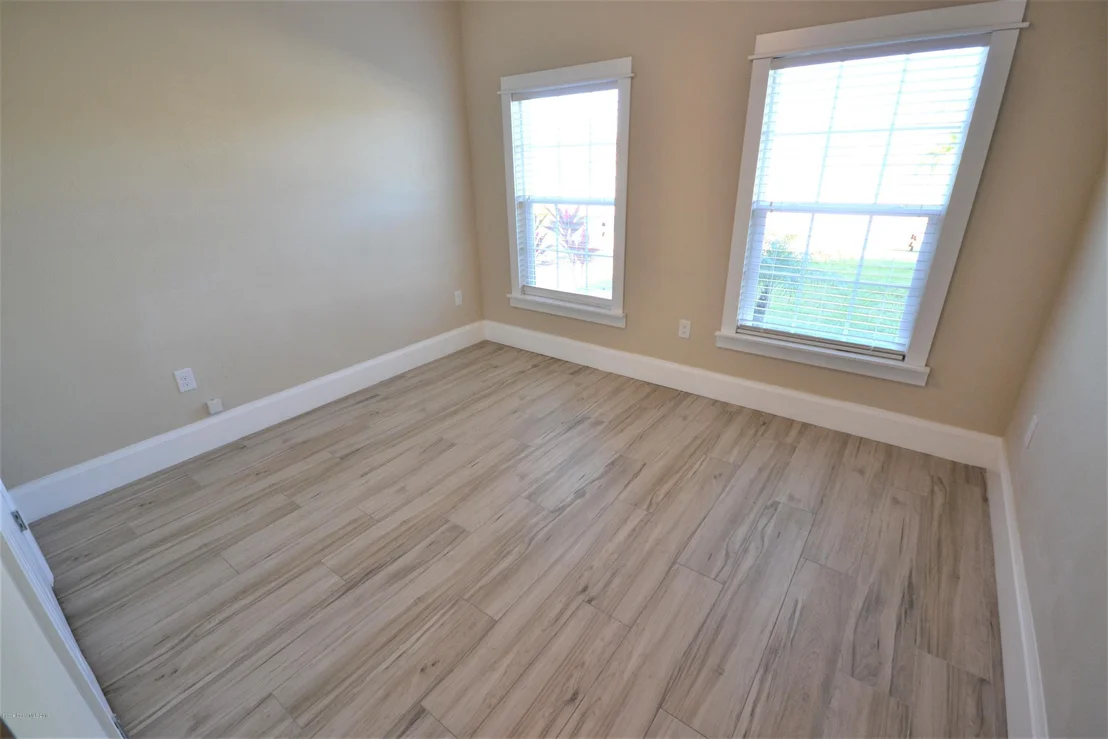 Photo of 960 Fiddleleaf Circle