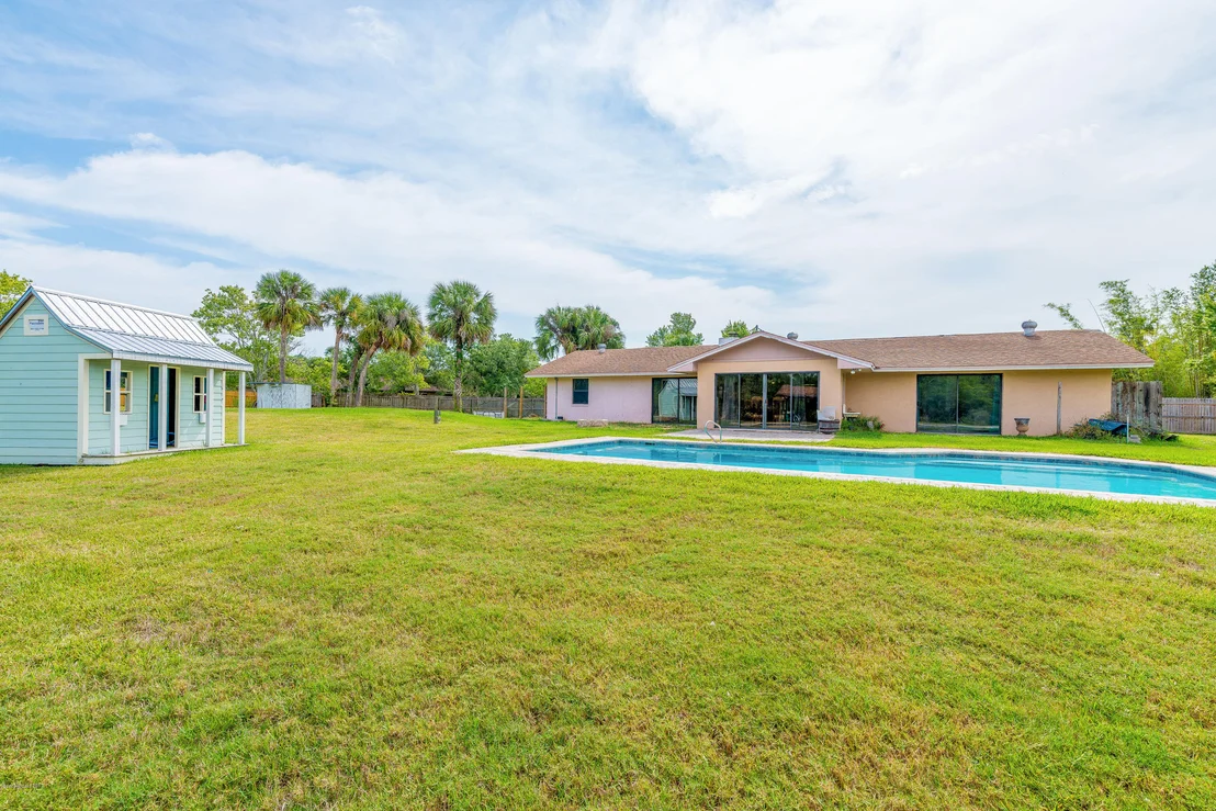 Photo of 5525 Sand Lake Drive