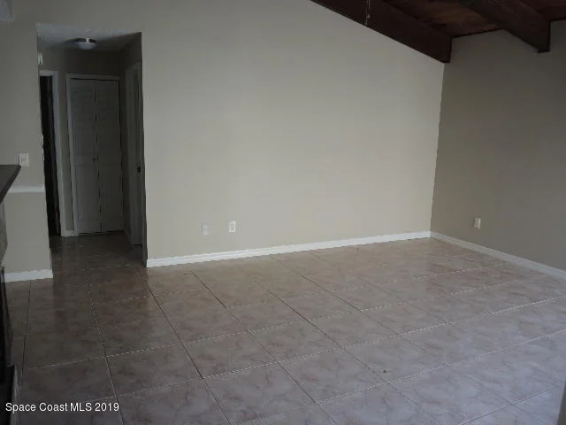 Photo of 335 Mission Oak Drive