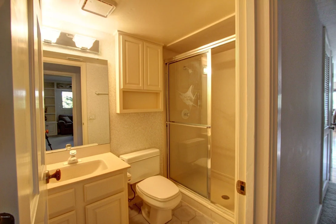 Photo of 738 Malibu Lane
