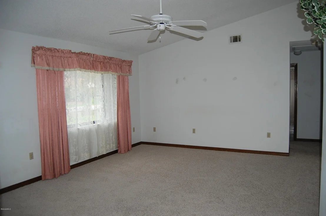 Photo of 4617 Alfred Street