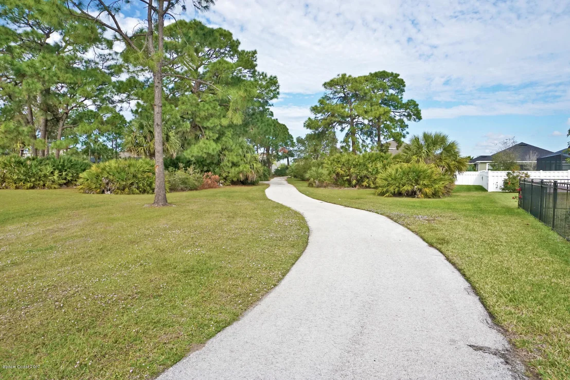 Photo of 1086 Shiloh Drive