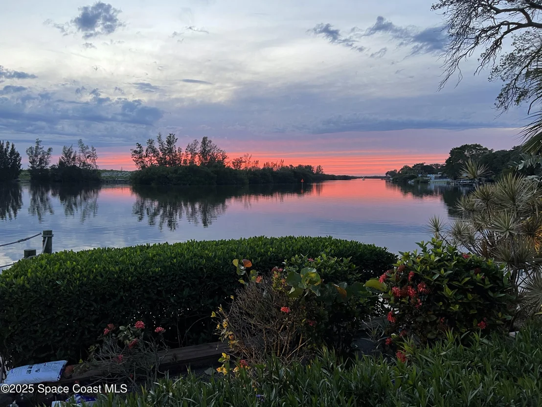 Photo of 561 Capri Road
