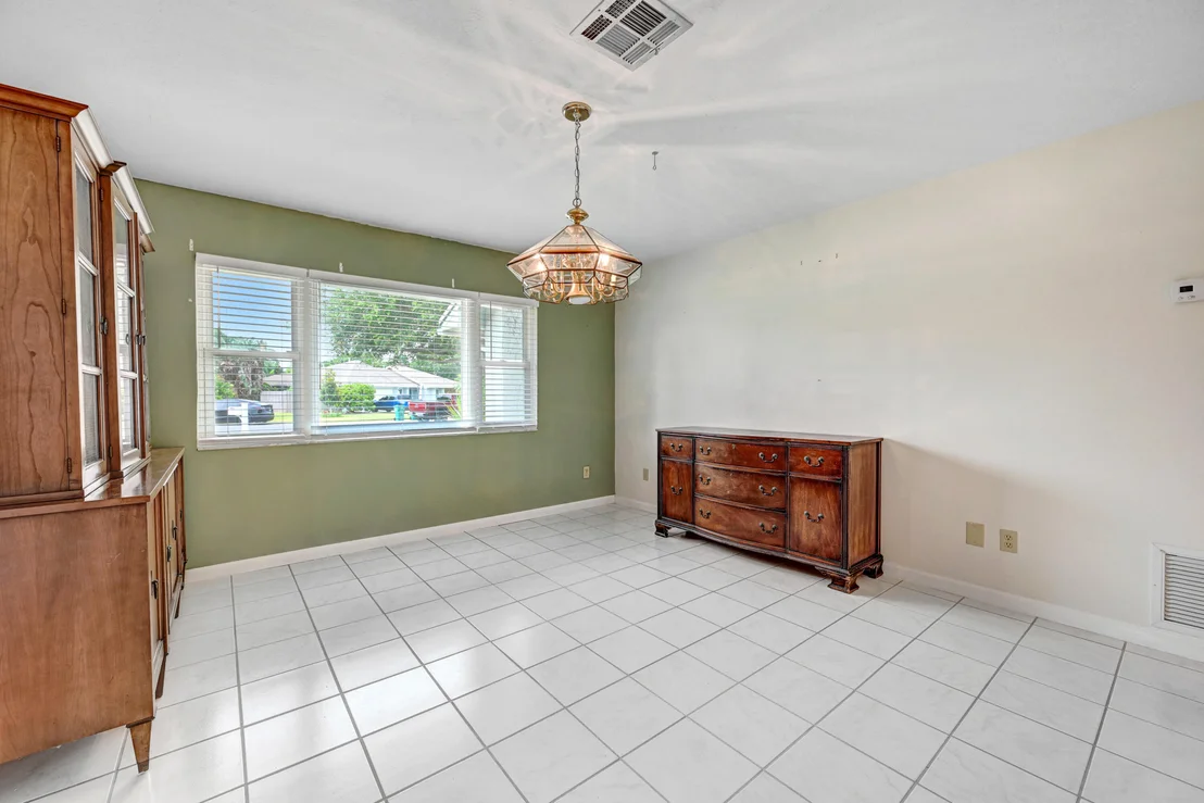Photo of 1214 Foxfire Court