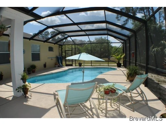 Photo of 1385 Friday Road