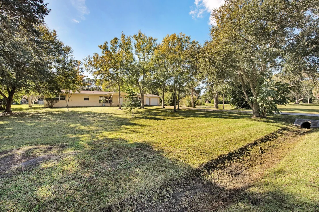 Photo of 2945 Sunset Road