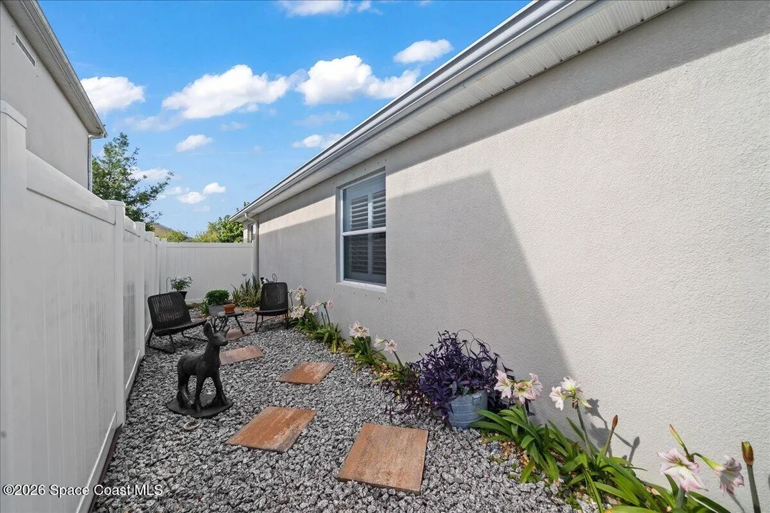 Photo of 2251 Bridgeport Circle