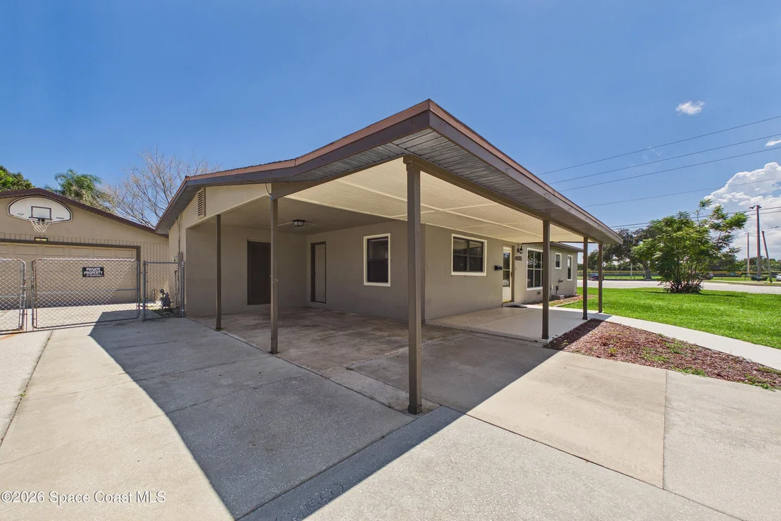 Photo of 4035 Banberry Lane