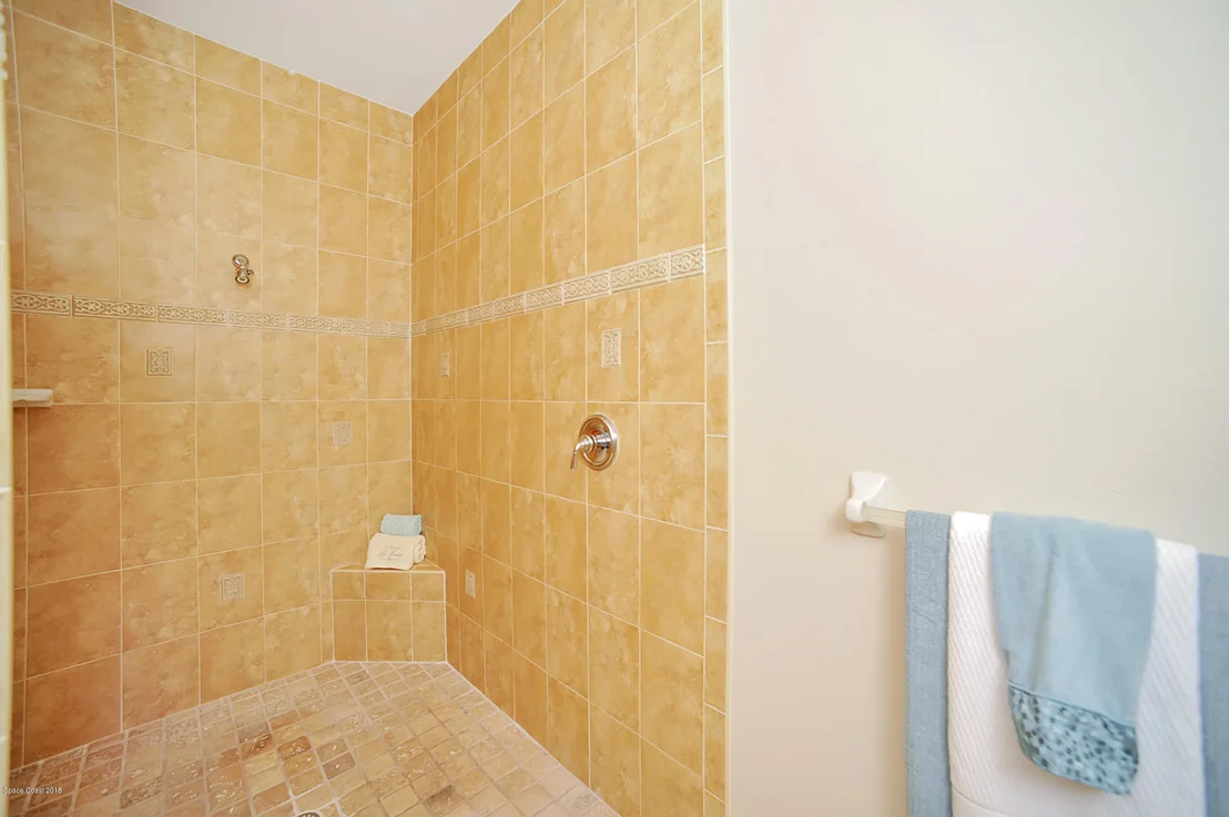 Photo of 2553 Woodfield Circle