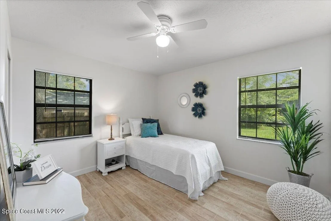 Photo of 6085 Balboa Street