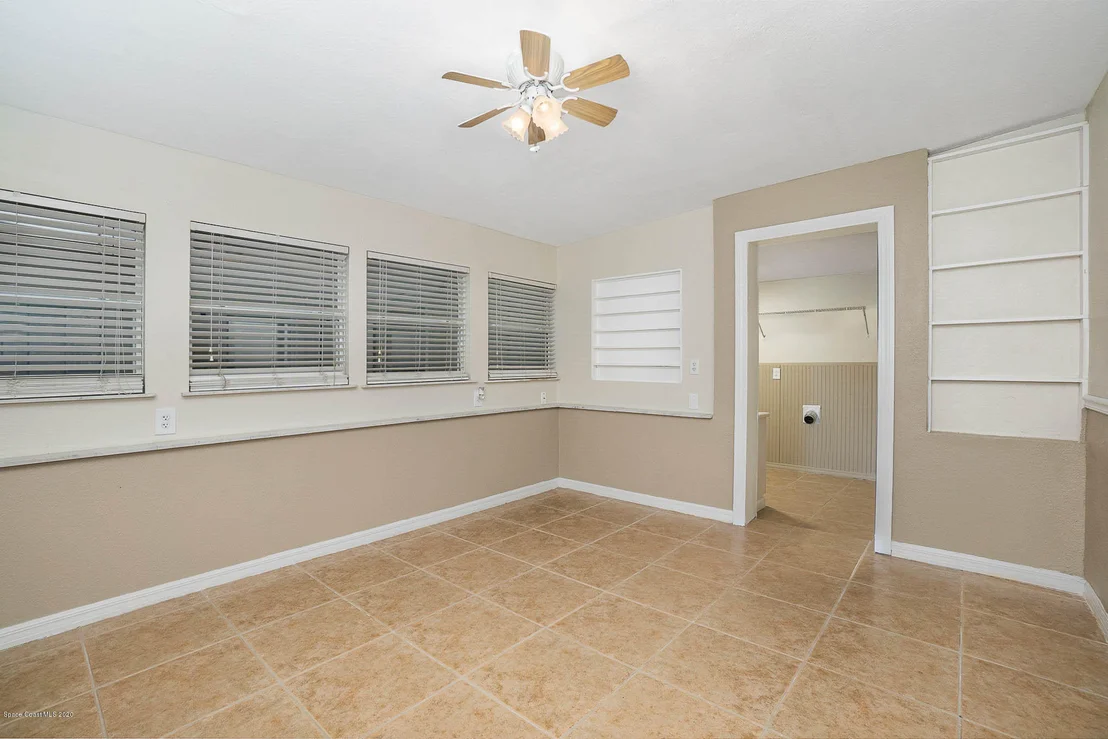 Photo of 2525 Coconut Drive