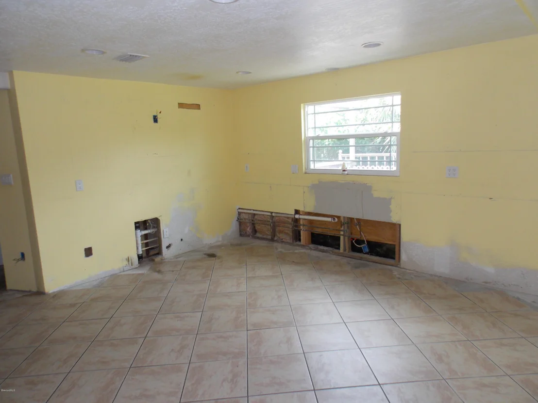 Photo of 406 Cornell Avenue