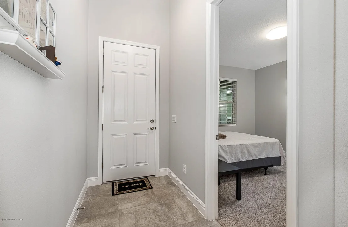 Photo of 7347 Bluemink Lane