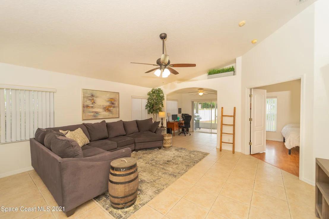 Photo of 2100 Spring Creek Circle NE