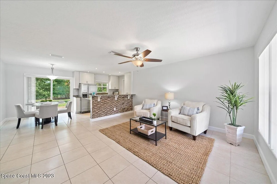 Photo of 1040 Bernice Road